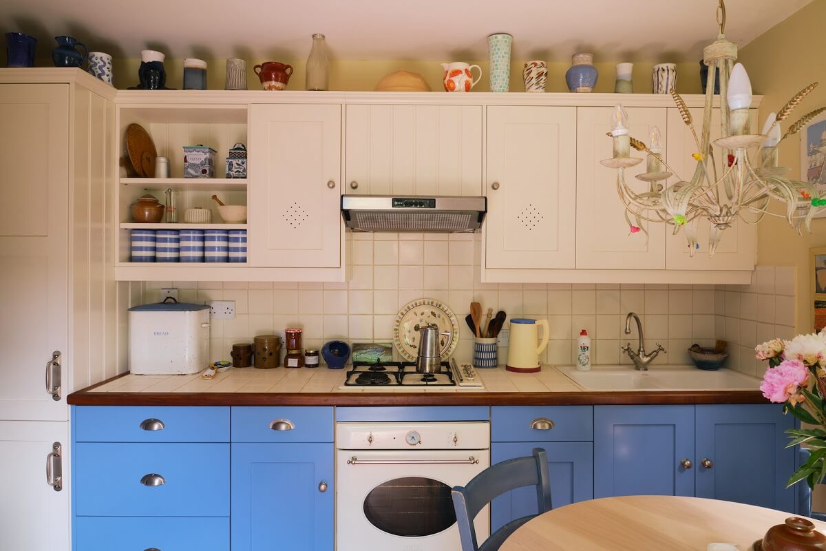 blue-white-kitchen-cabinets-nordroom