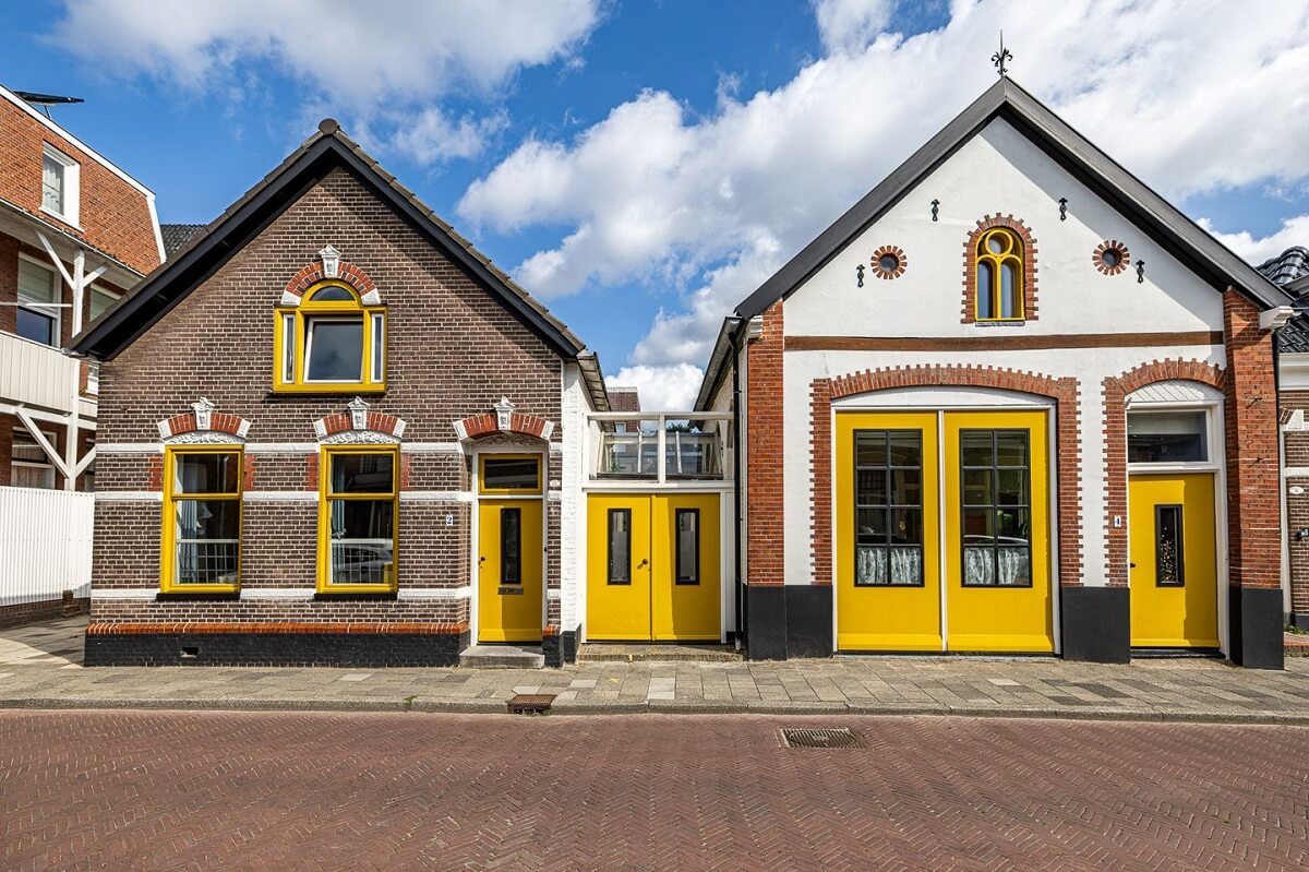colorful-church-conversion-netherlands-nordroom