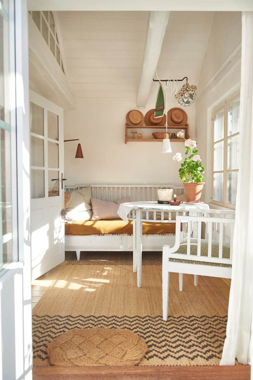 garden-room-bench-yellow-cushion-nordroom