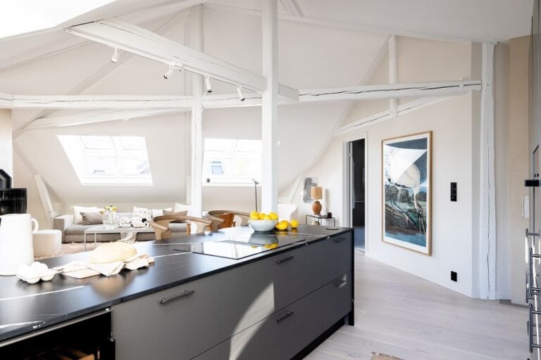 Image showcasing 42 sqm Modern Penthouse appartment - Apartments for Rent in Oslo, Oslo ...