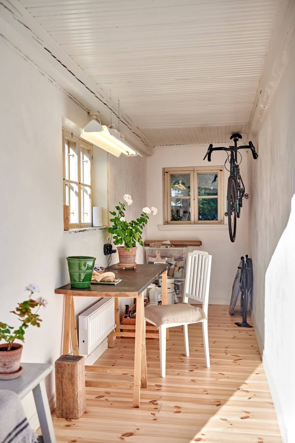 home-office-wooden-floor-nordroom