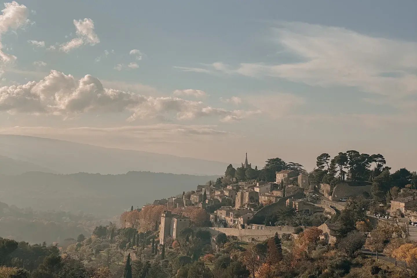 view-provence-south-of-france-country-house-nordroom