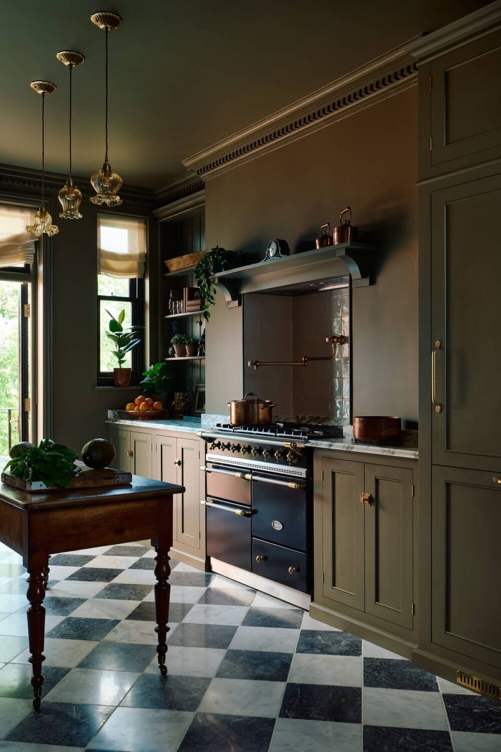 all-green-classic-english-devol-kitchen-marble-checkerboard-floor-nordroom