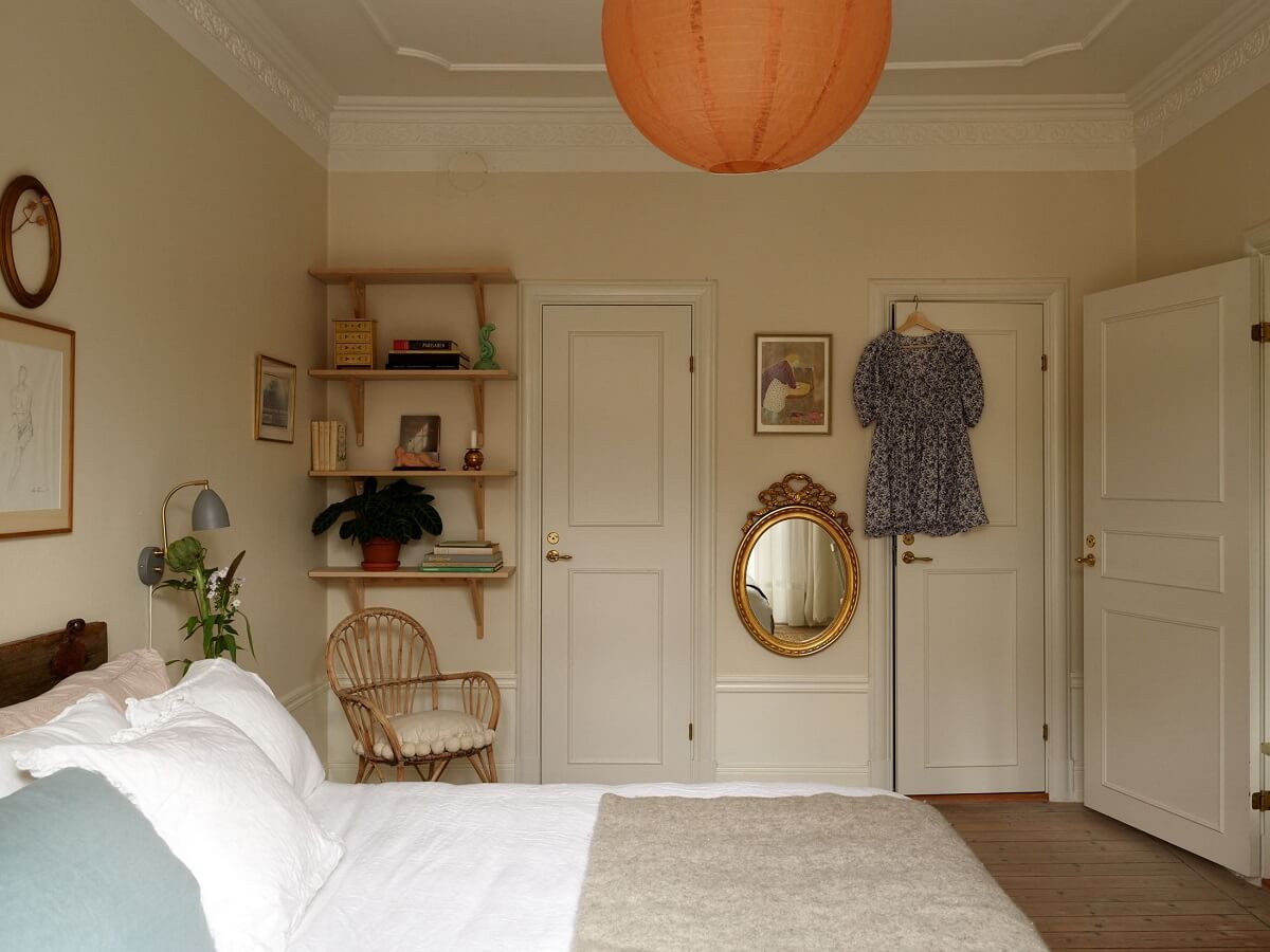 beige-walls-bedroom-nordroom