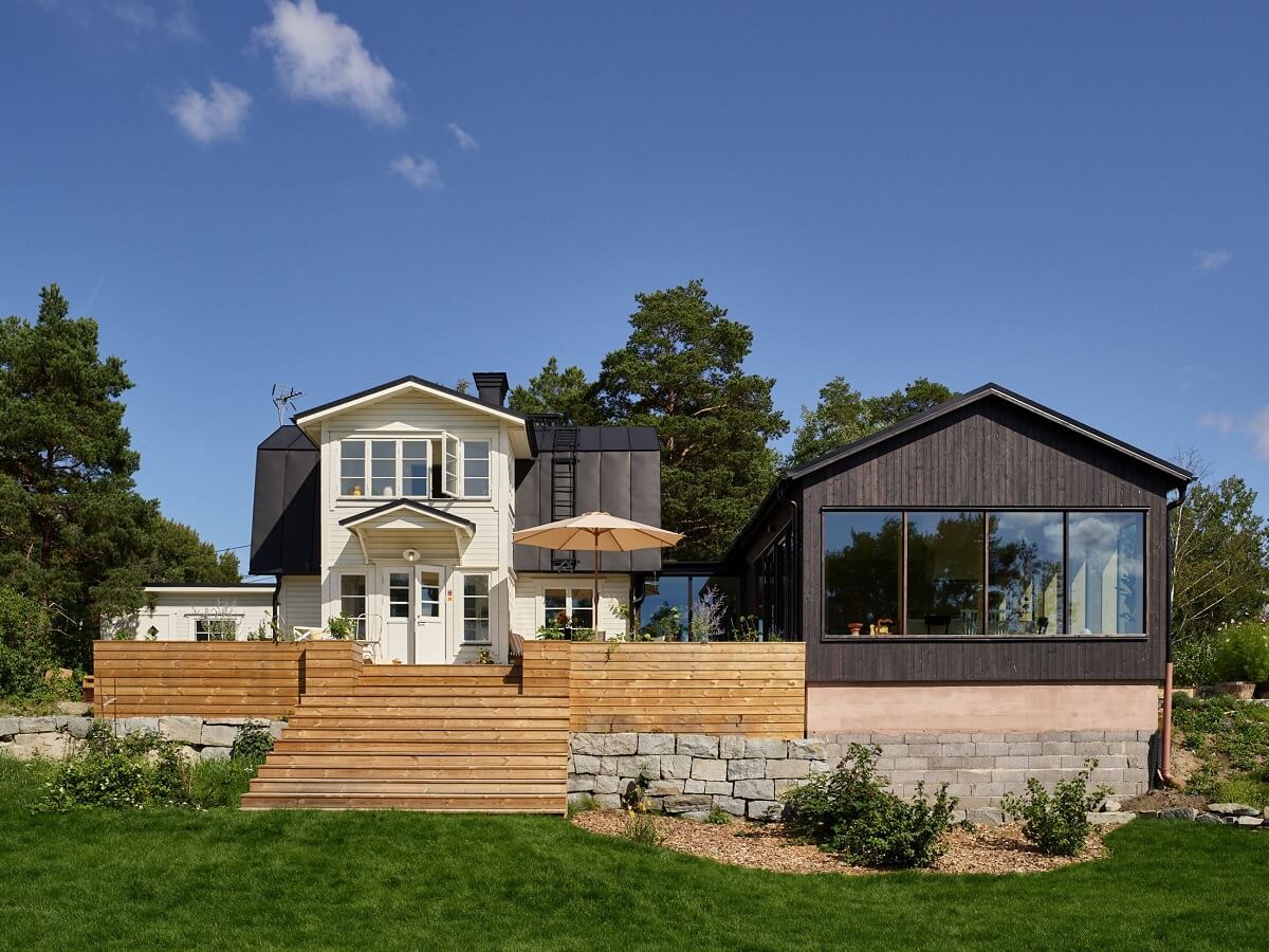 A Small Historic Swedish House with a Modern Extension