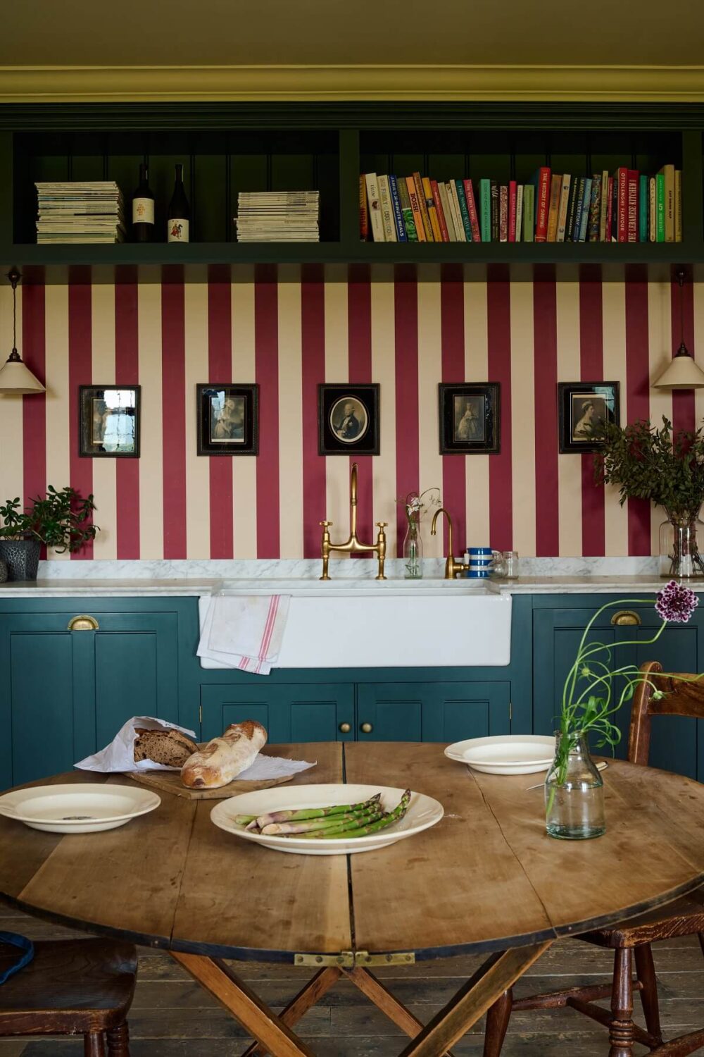 round-vintage-wooden-dining-table-red-white-wall-classic-english-kitchen-devol-nordroom