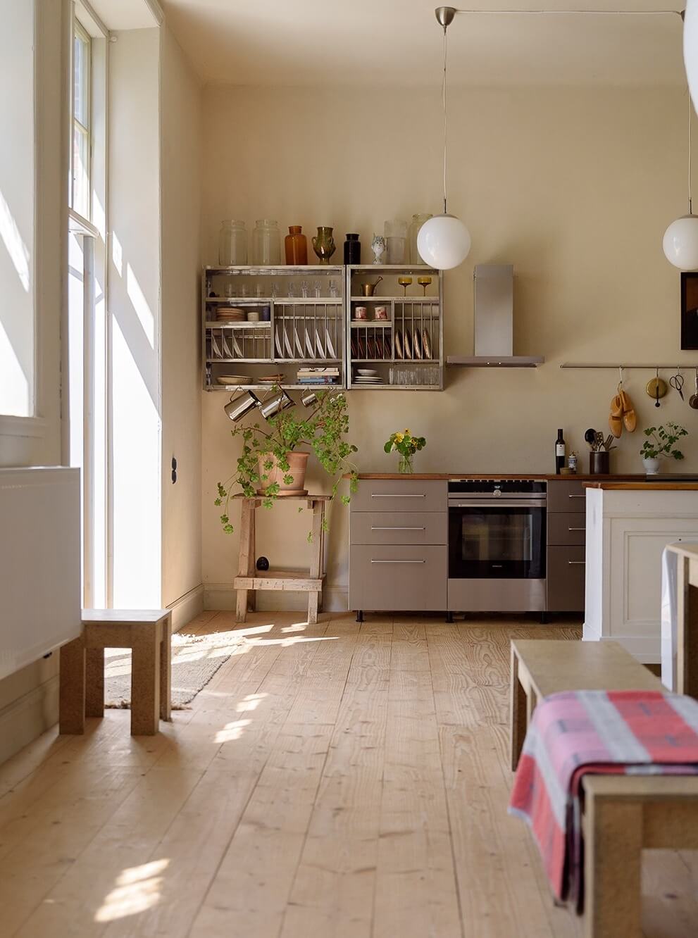 spacious-kitchen-wooden-floor-school-conversion-nordroom