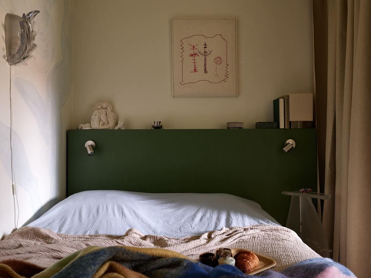 bedroom-green-headboard-nordroom