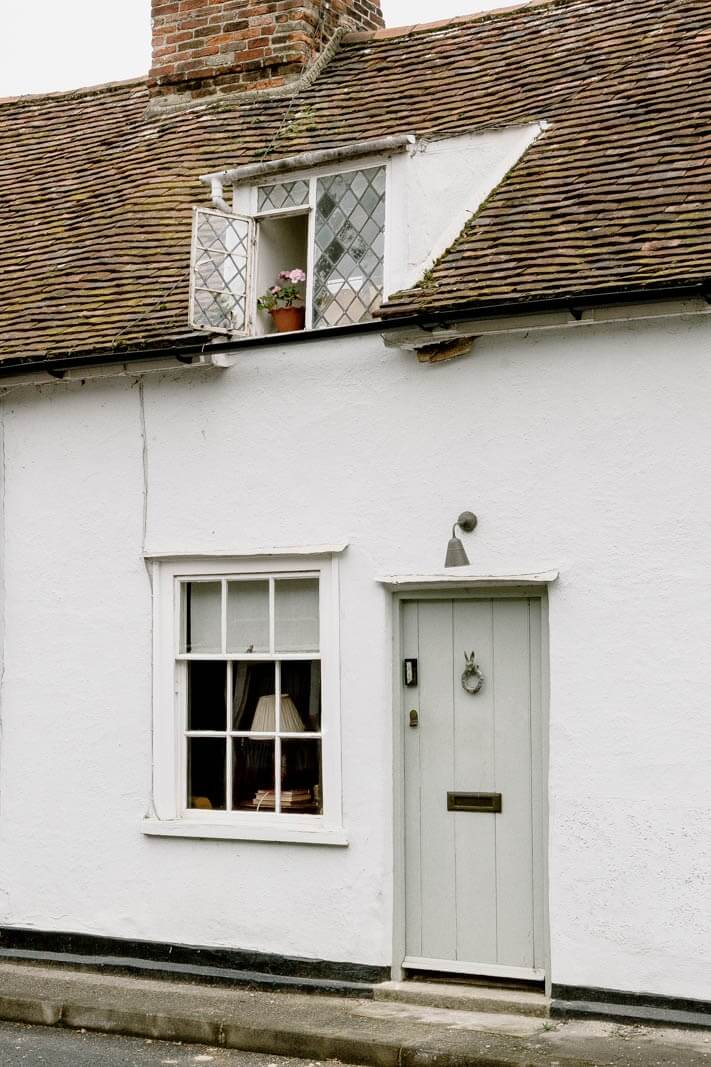 entry-white-english-cottage-nordroom