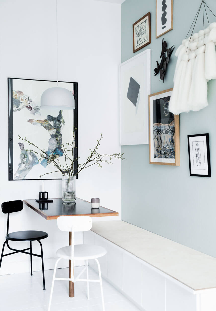 kitchen-breakfast-nook-bench-light-blue-walls-nordroom