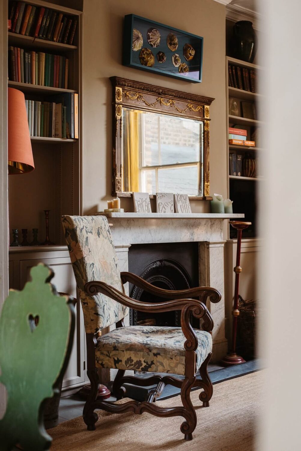 living-room-view-antique-chair-nordroom