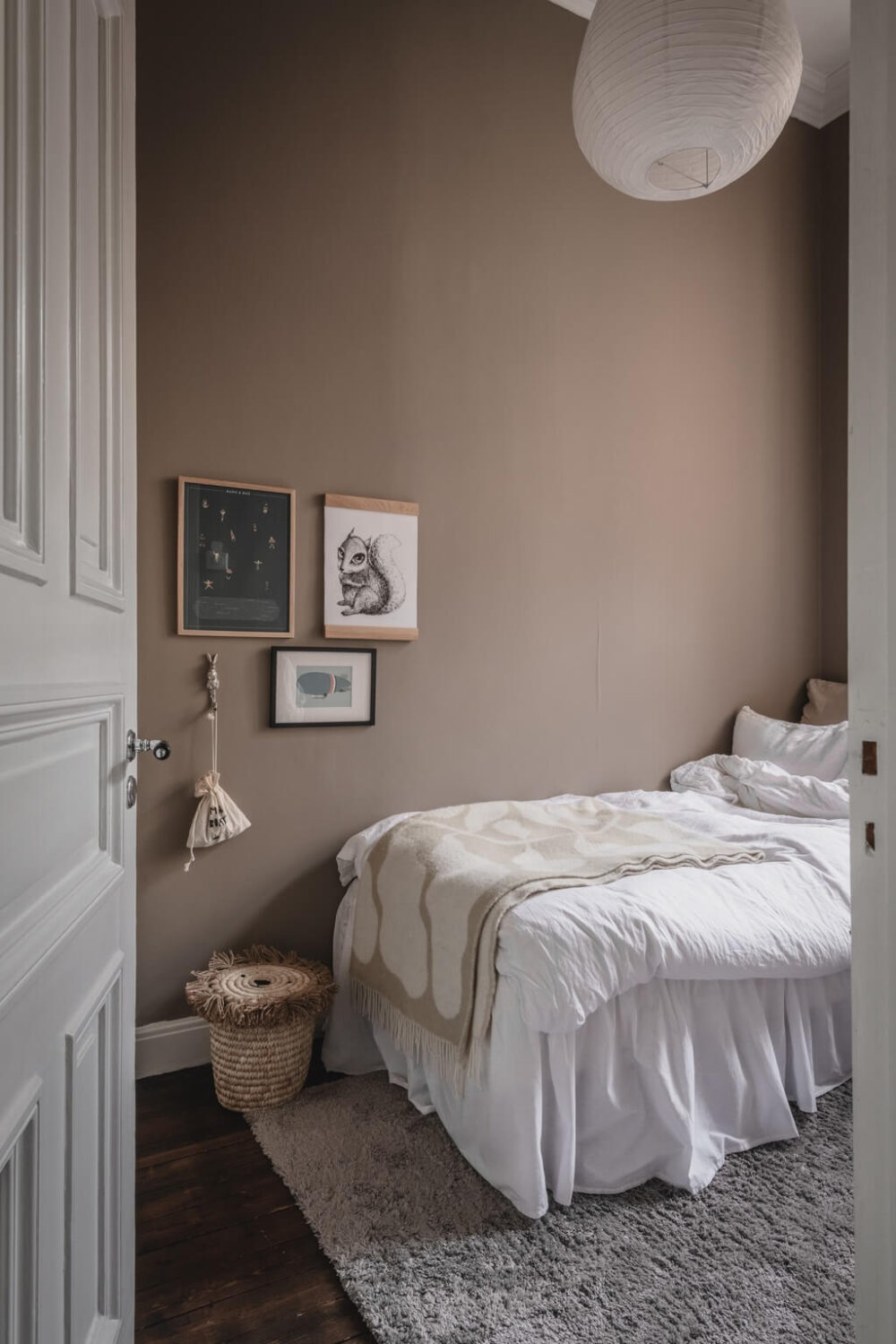 A Dark Gray Painted Ceiling In Scandi