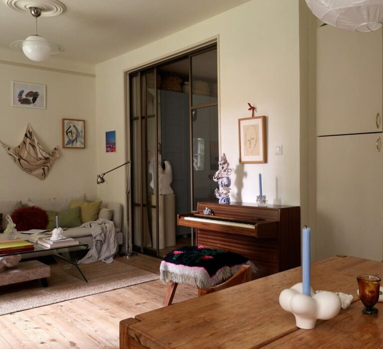 Picture of Sliding Glass Doors in a Scandinavian Apartment - The Nordroom