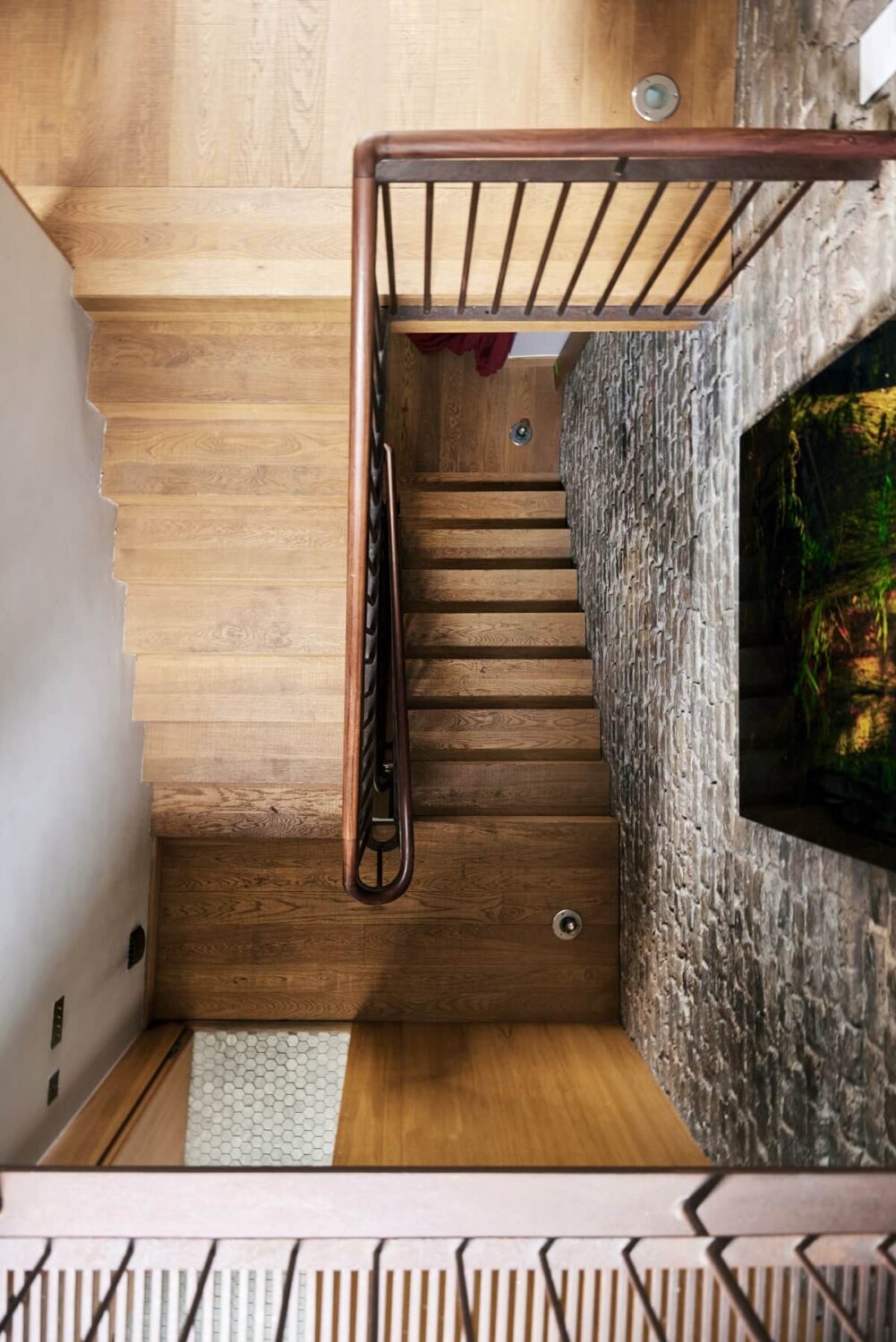 staircase-london-home-brick-wall-nordroom