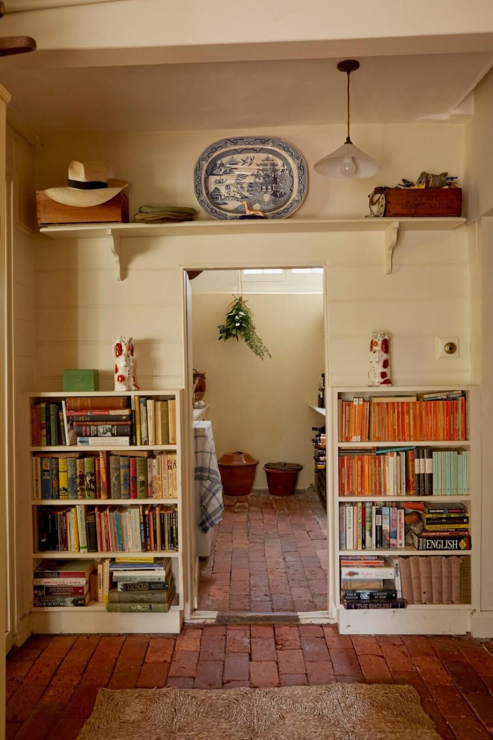 english cottage stone floor