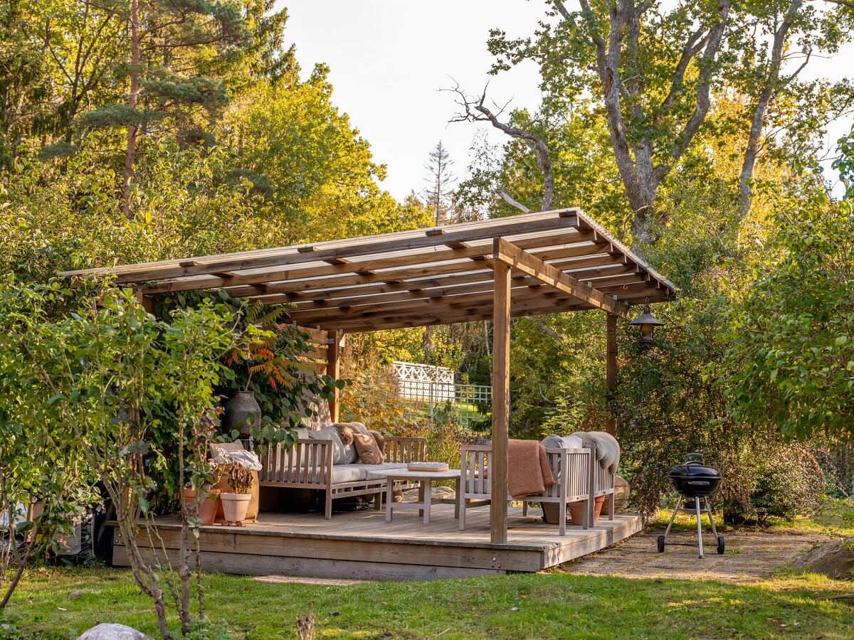 garden-covered-terrace