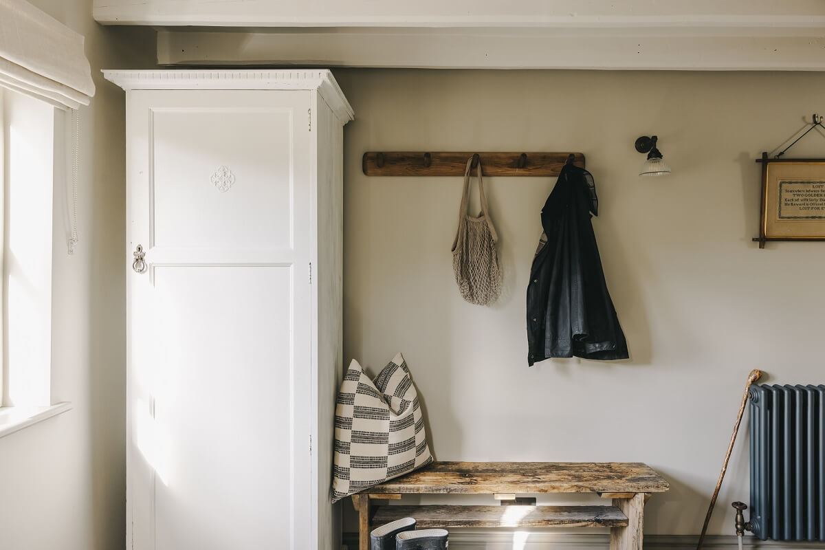 the-workers-cottage-utility-room