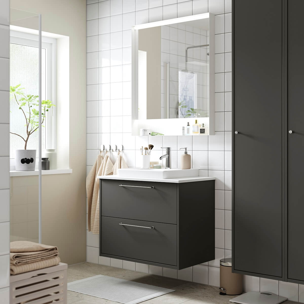 IKEA-gray-HAVBÄCK-vanity-nordroom