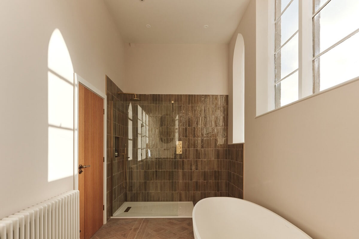 bathroom-walk-in-shower-green-tiles