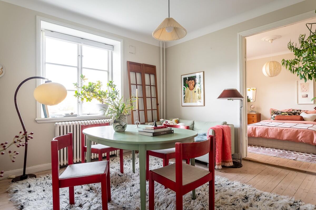 living-room-mint-green-dining-table-red-chairs-nordroom