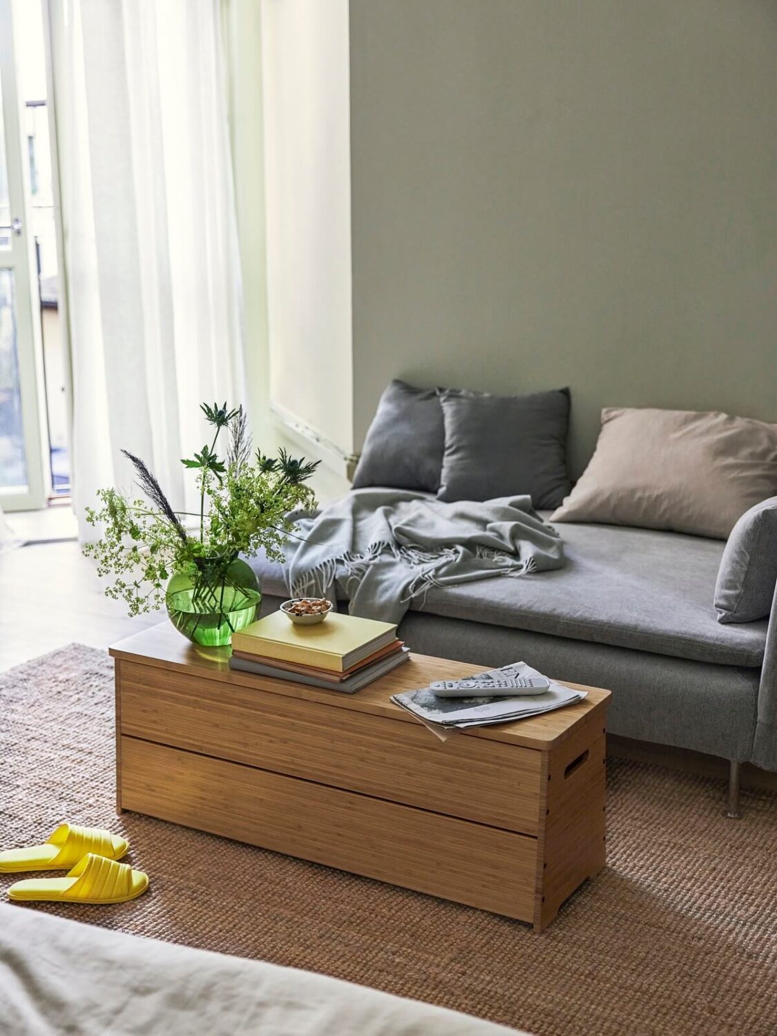 IKEA-DAJLIEN-coffe-table-bench-storage-nordroom