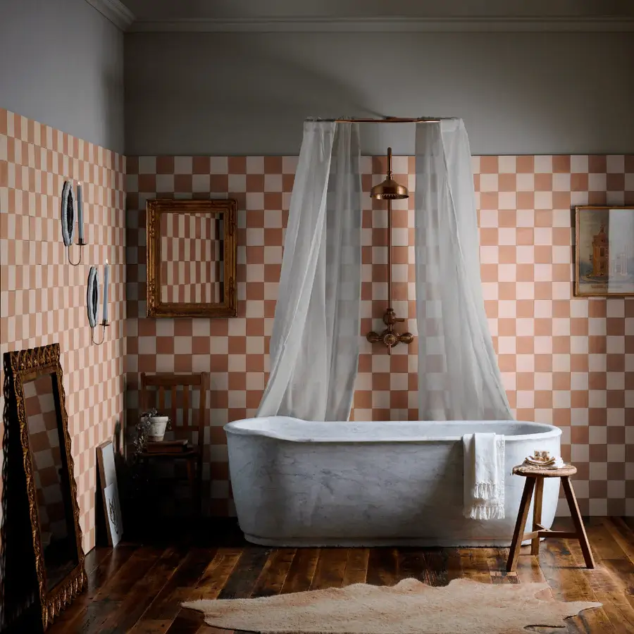 Bathroom-Freestanding-Bath-Checkerboard-Tiles-Nordroom