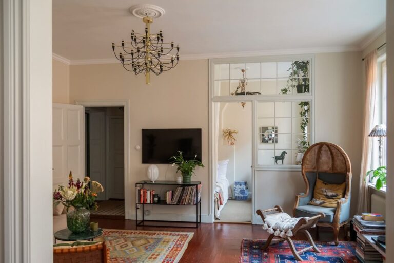 Curated visual reference: A Cozy Swedish Apartment With A Green Kitchen Photo Inspiration