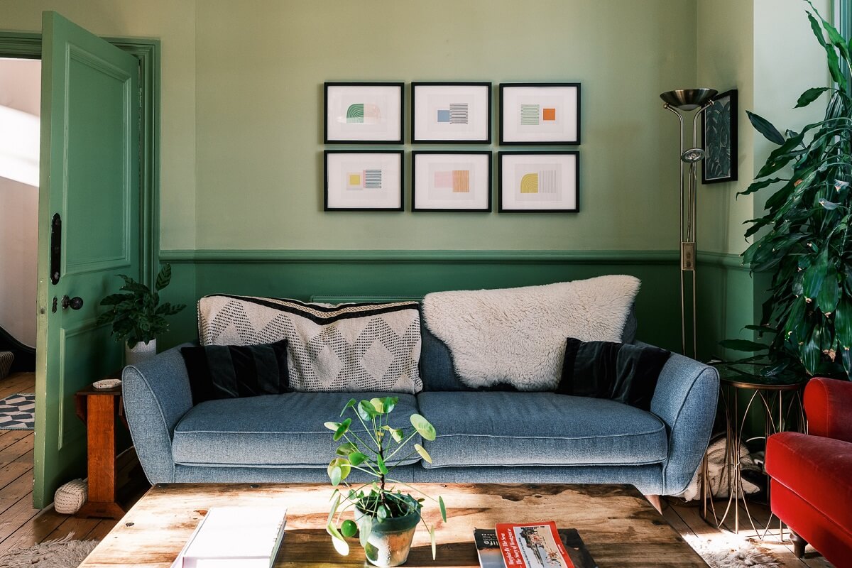 two-tone-green-walls-living-room-nordroom