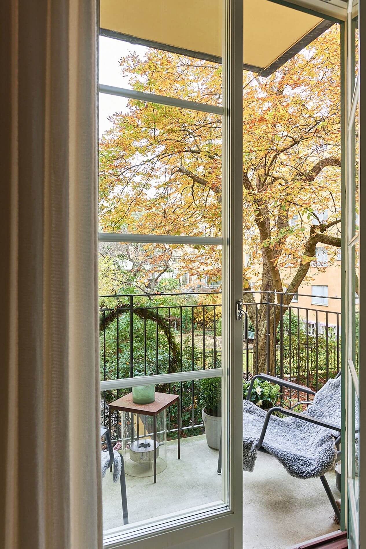 Image showcasing Luxury Scandinavian Entryway Ideas: Marble, Glow Bench