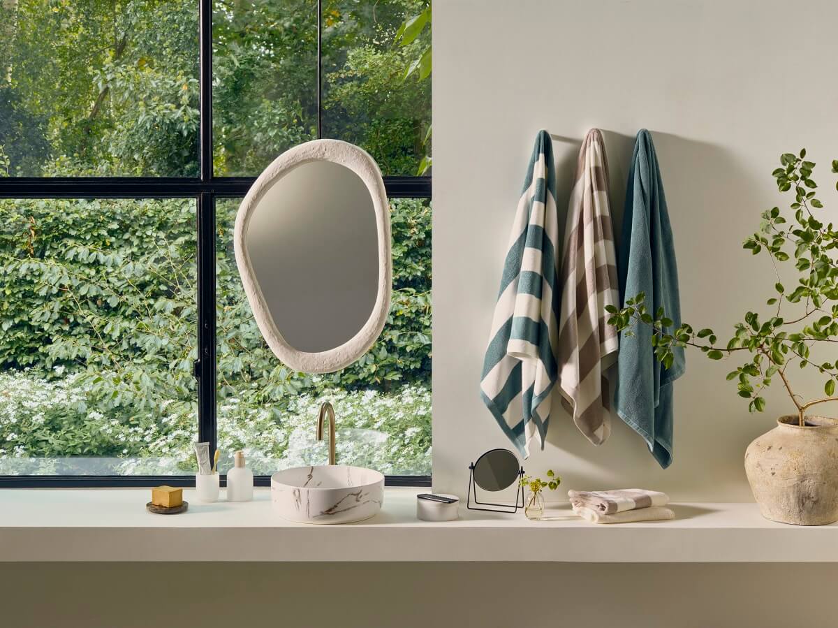 bathroom-mirror-hm-home-nordroom