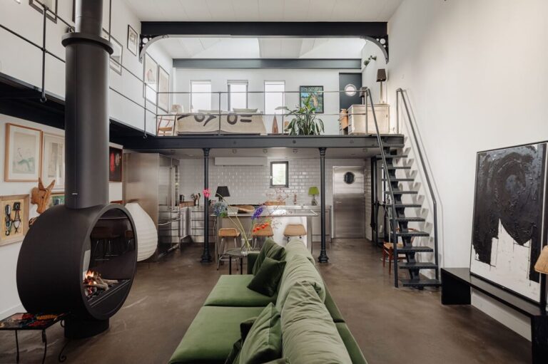 Picture of An Industrial Loft Apartment in Amsterdam - The Nordroom