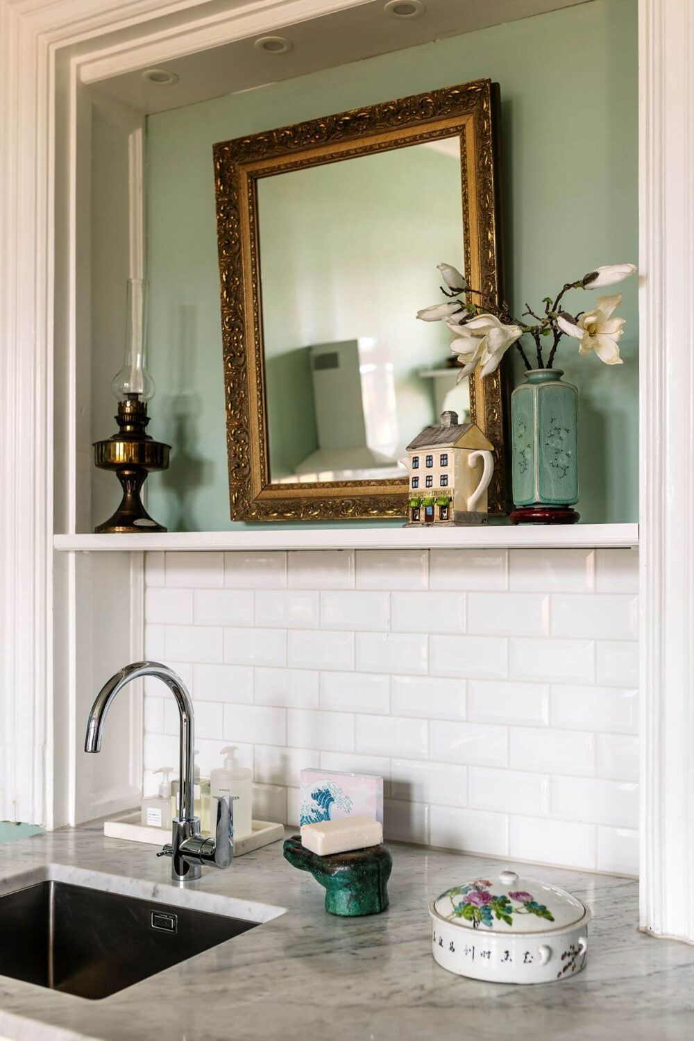 kitchen-detail-mirror-mint-green-walls-nordroom