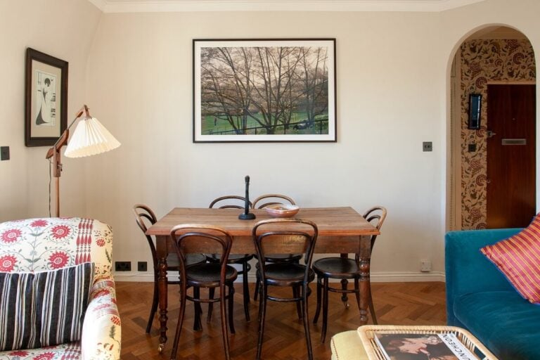 A Charming Apartment in an Art Deco Building in London - The Nordroom