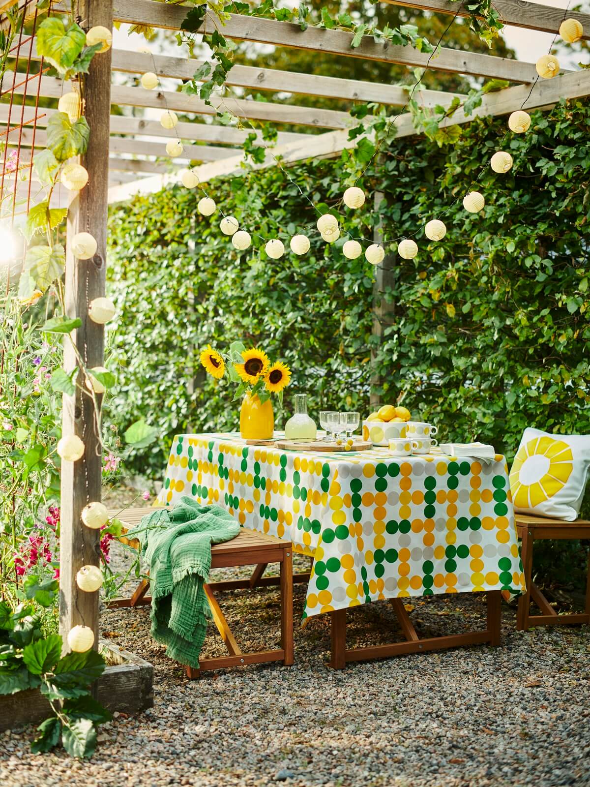 IKEA BRÖGGAN: A Retro-Inspired Collection for Summer Vibes