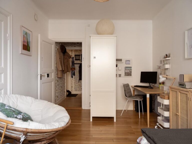 A Swedish Apartment with Light-Filled Rooms - The Nordroom