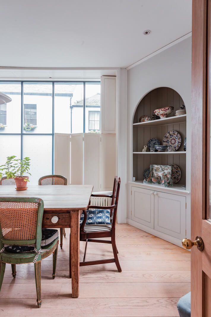 dining room cottage style