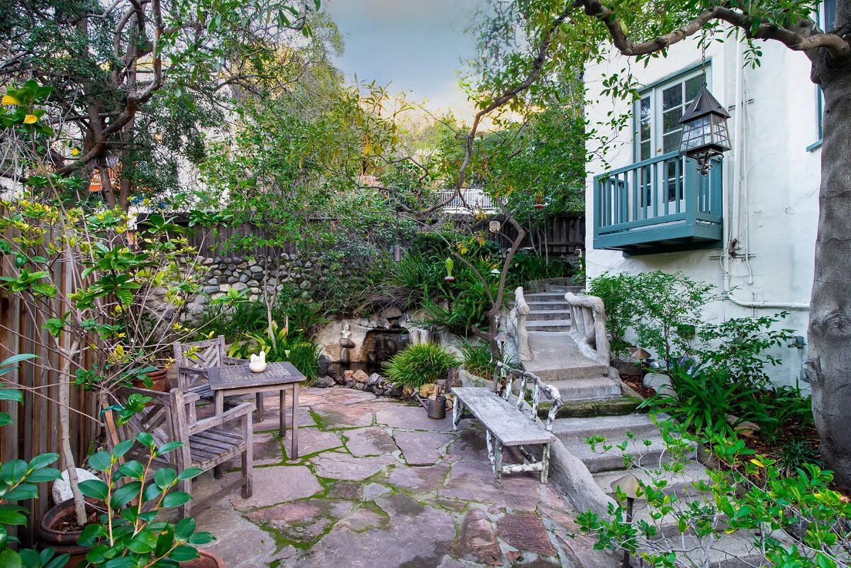 garden-rufus-wainwright-laurel-canyon-house.jpg
