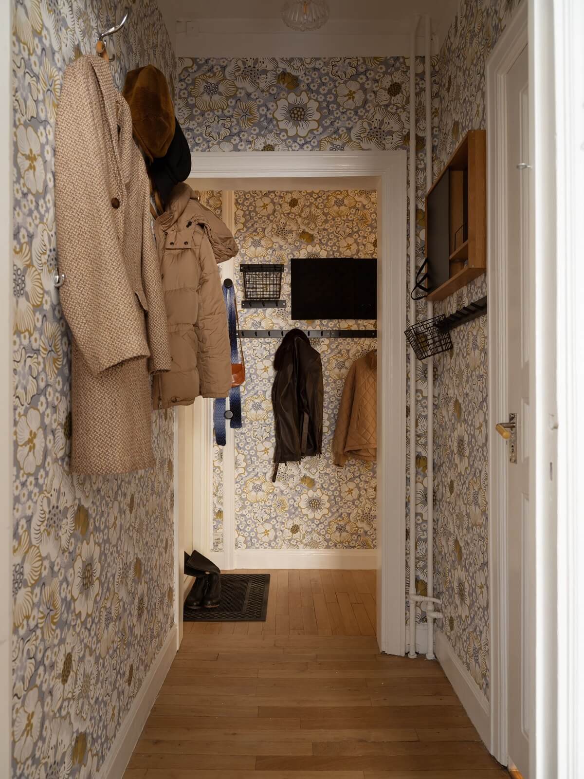 A Swedish Apartment with Light-Filled Rooms - The Nordroom - Selecting Calming Spanish Lap Papers For Swedish Apartments