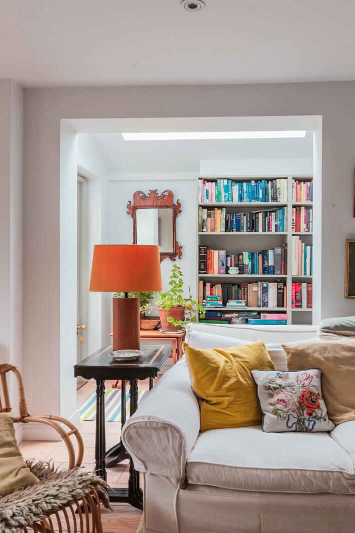 light cottage living room bookshelves nordroom