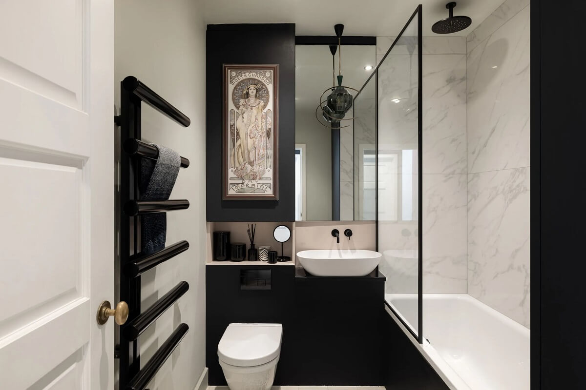 black and white bathroom