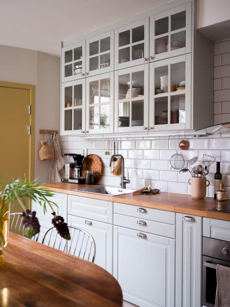 A Beautiful Color Palette in a Scandinavian Family Apartment - The Nordroom