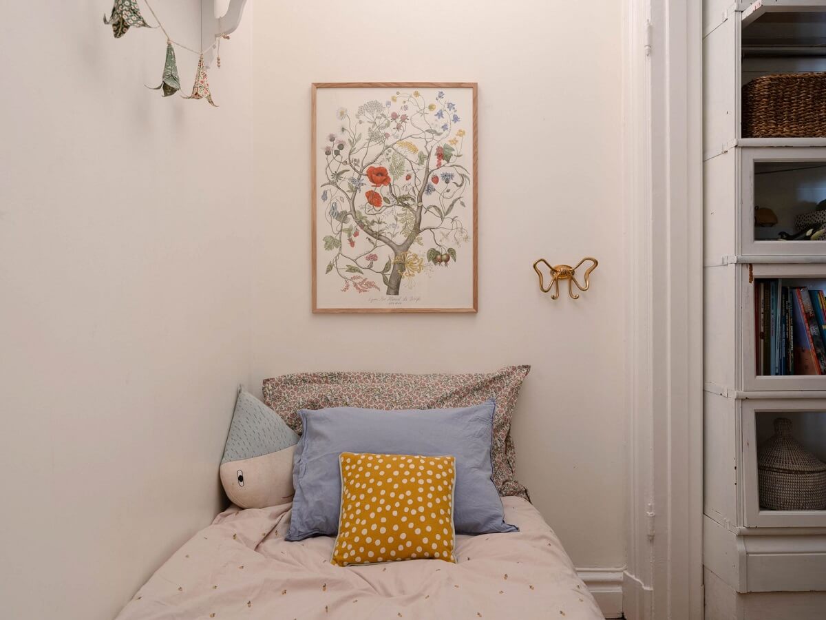 tiny kids bedroom