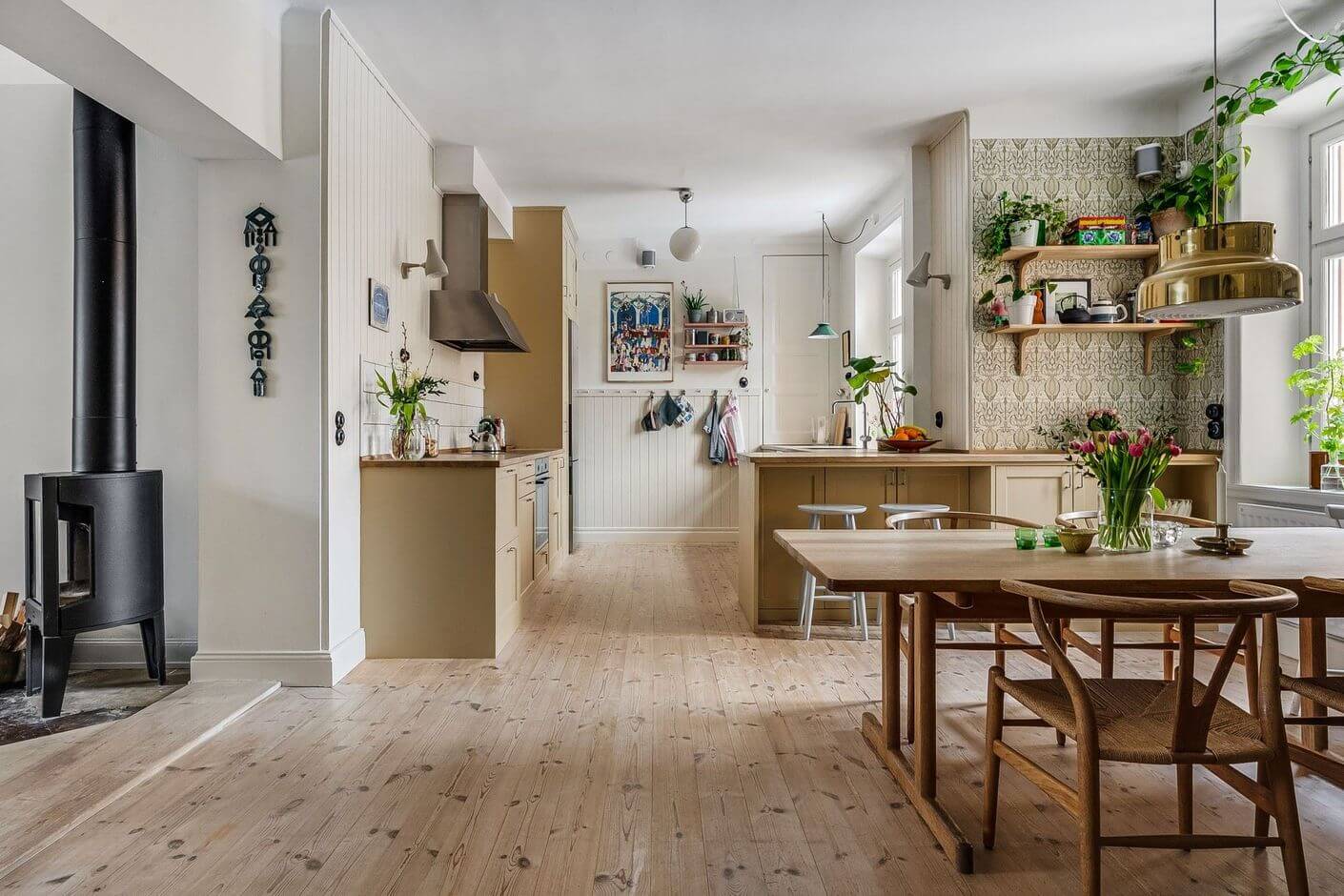 big kitchen and dining room with wallpaper