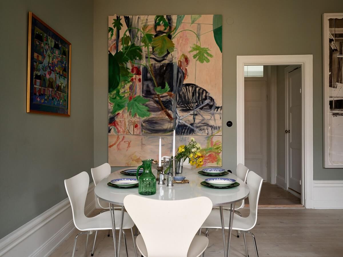 dining table in scandi living room