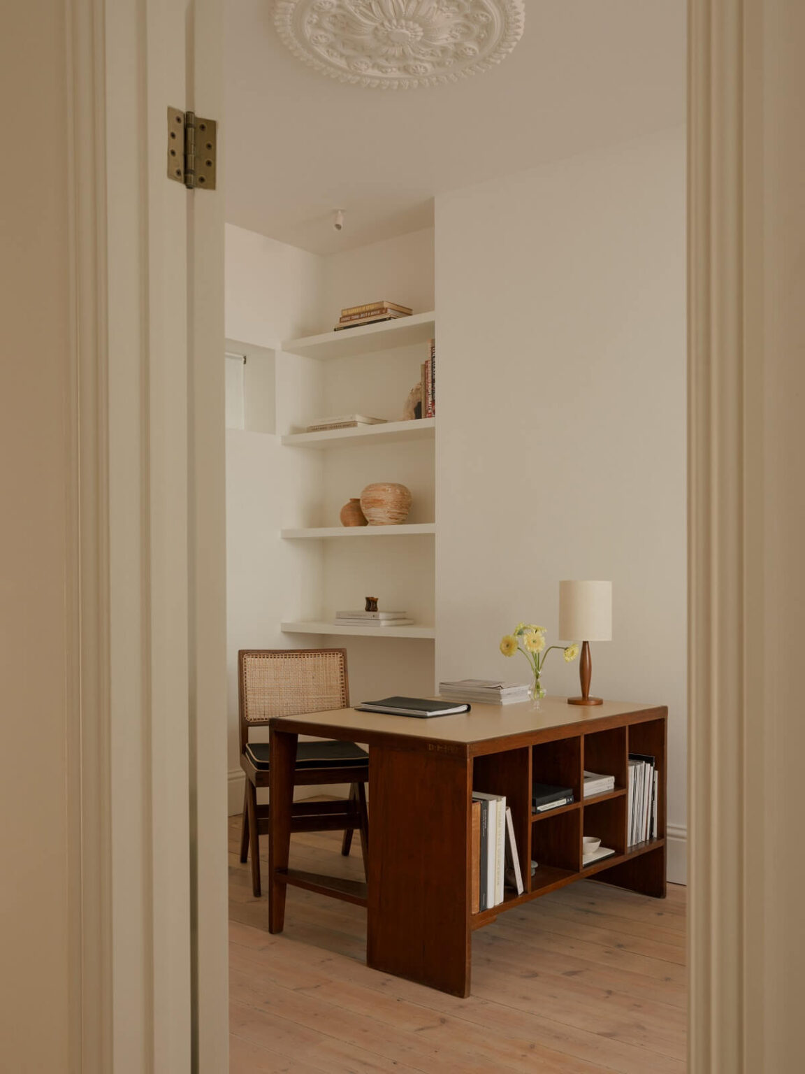 Belgian and Nordic Influences in a Victorian Terrace by Pascoe Studio ...