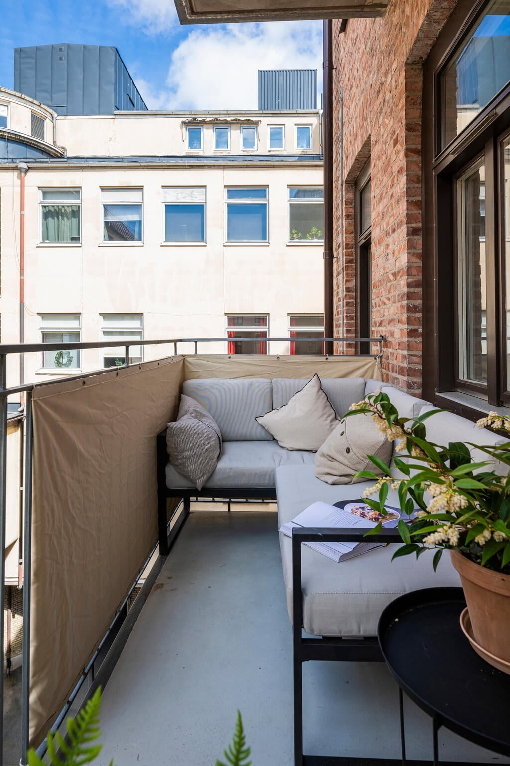 View of Wallpaper and Historic Charm in a Swedish Apartment - The Nordroom