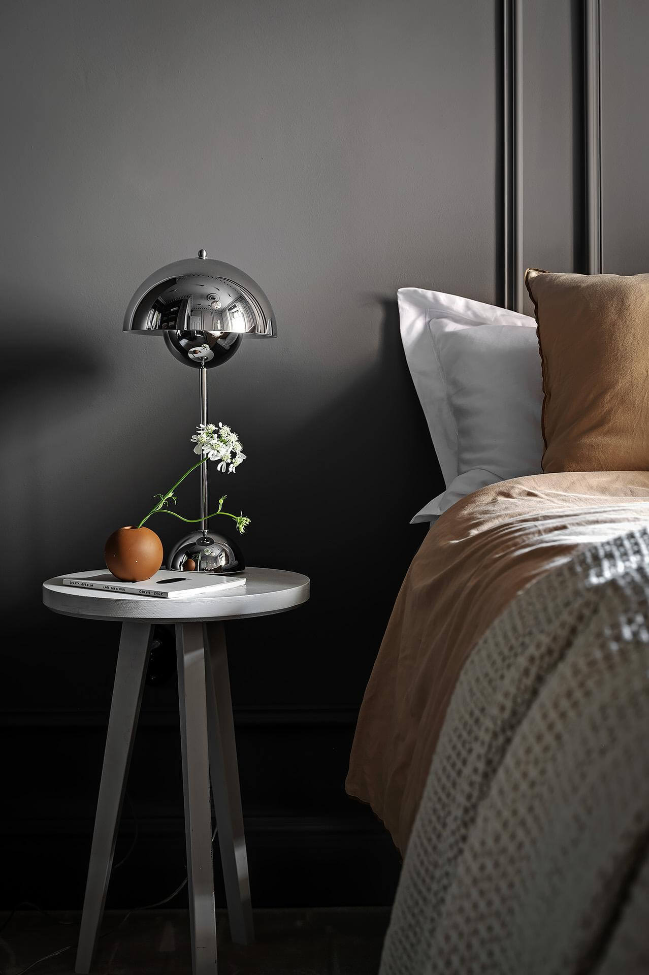 A Luxurious Renovated Apartment with Dark Gray Walls - The Nordroom
