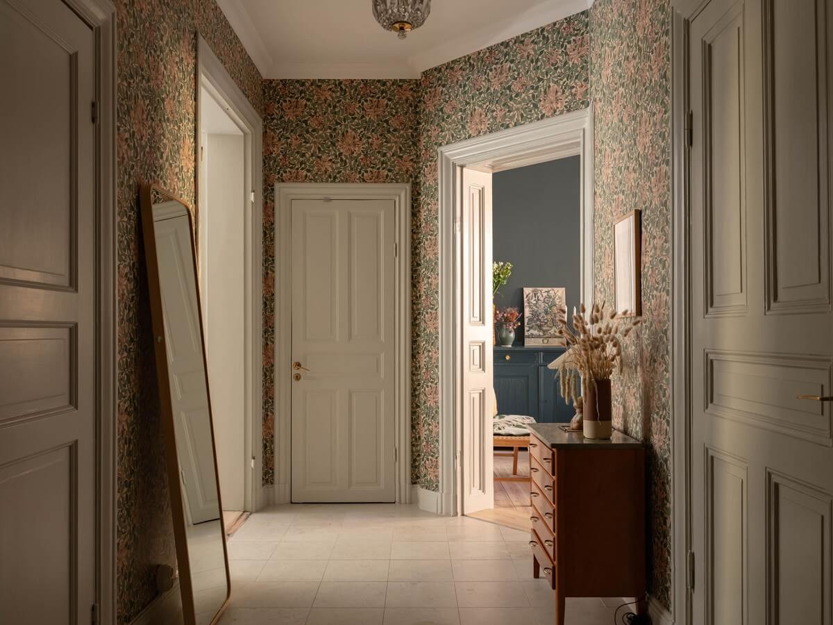 hall with wallpaper