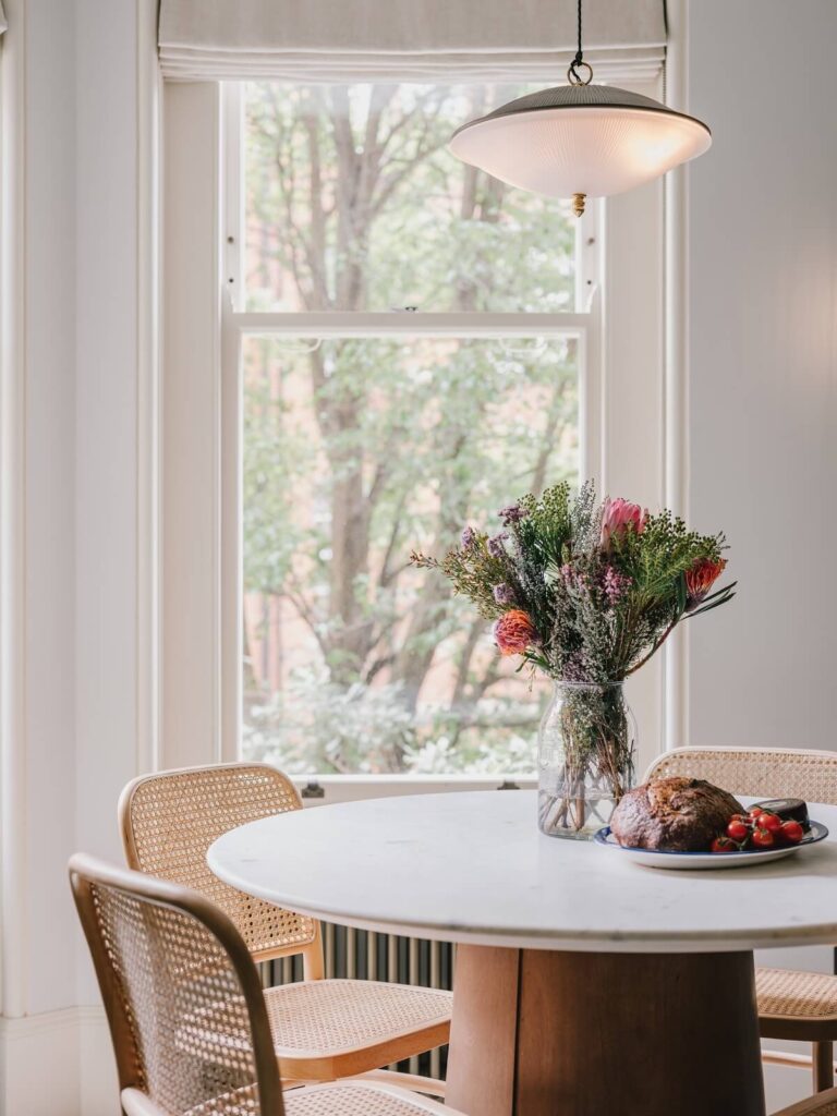A Stunning Bespoke Kitchen by PAD and Munro Interior Design Studio ...
