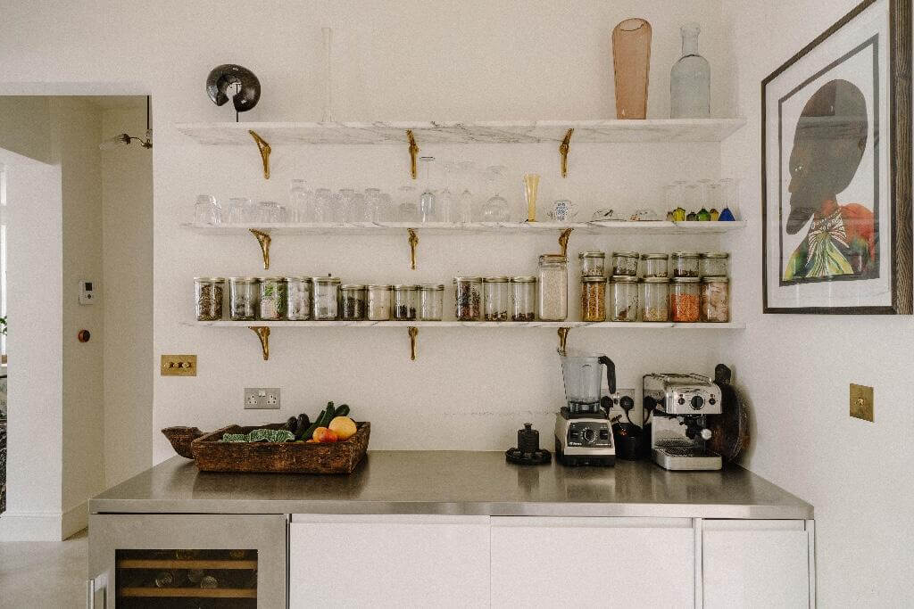 A Historic London Home with Contemporary Interiors 6 white kitchen with shelves